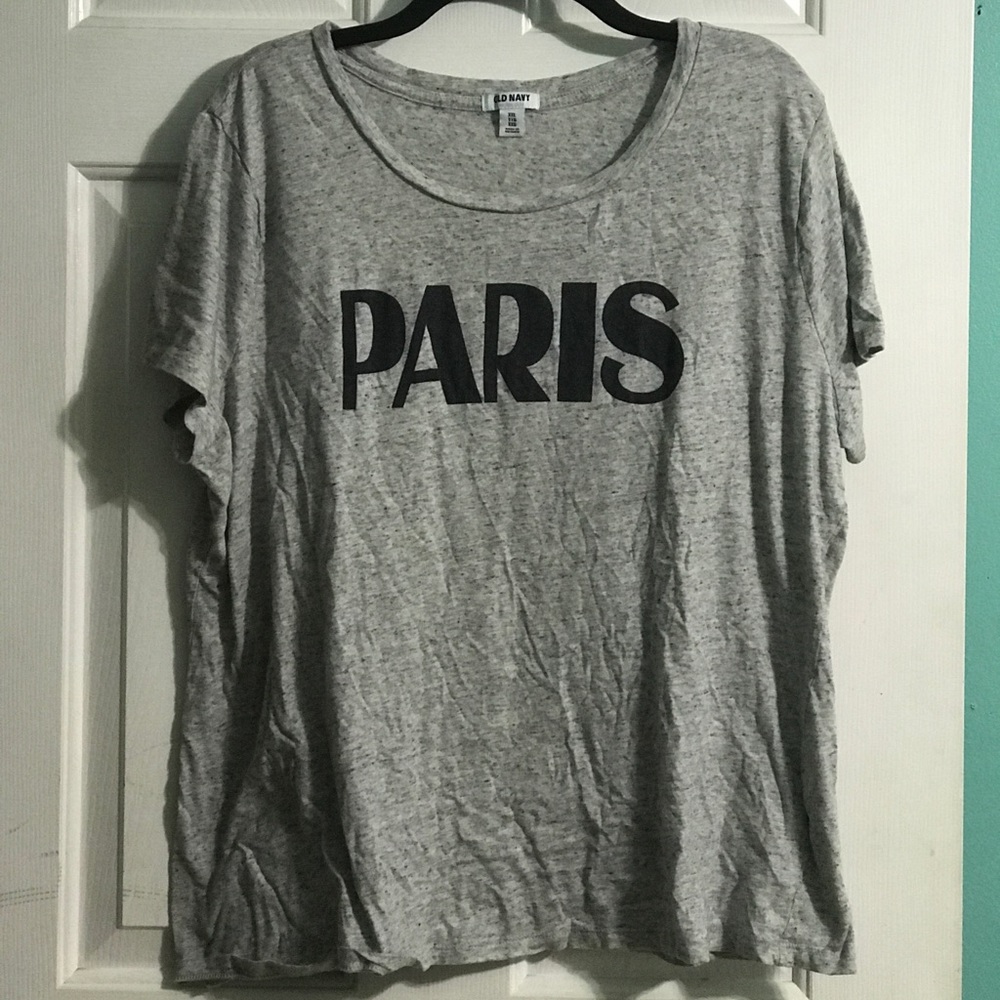 Old Navy T-Shirt
